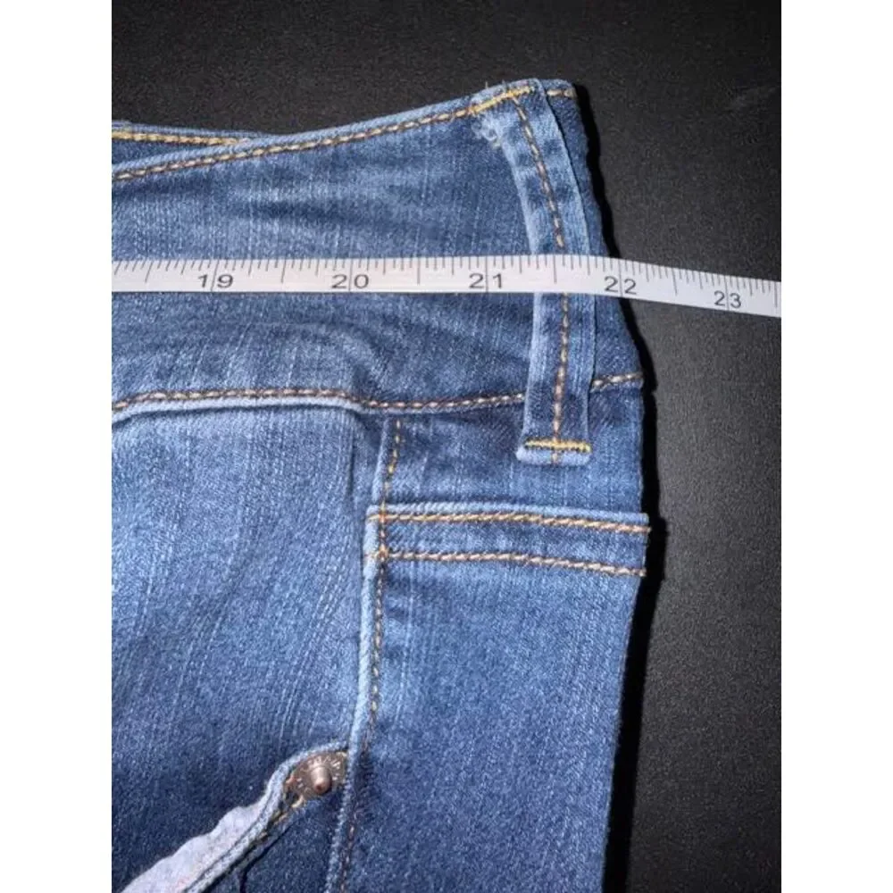 Torrid Jeggings Premium Distressed 3-Button High-Rise Tummy Smoothing- Size 26